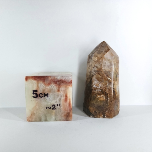 Golden Healer Crystal Tower - Picture 3 of 4